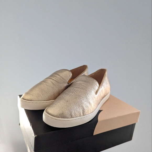 Brand New Birdies "The Swift" Gold Slip on Sneakers; 9.5 womens - Picture 4 of 4